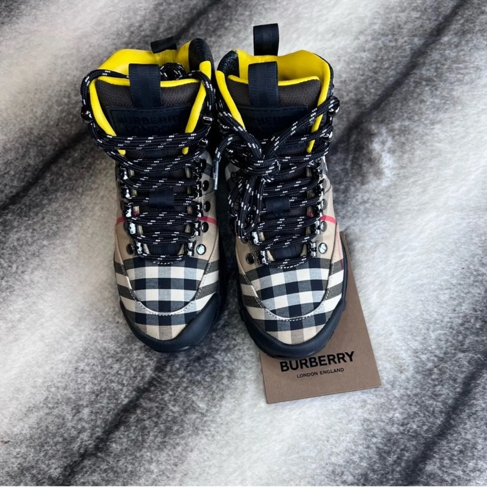 Burberry Vintage Check Logo Tor Hiking Boots
